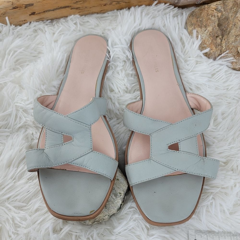 Avec les filles light blue-green slides